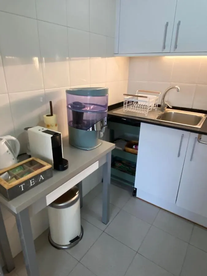Lägenhet Cozy Apartament In Barcelona
